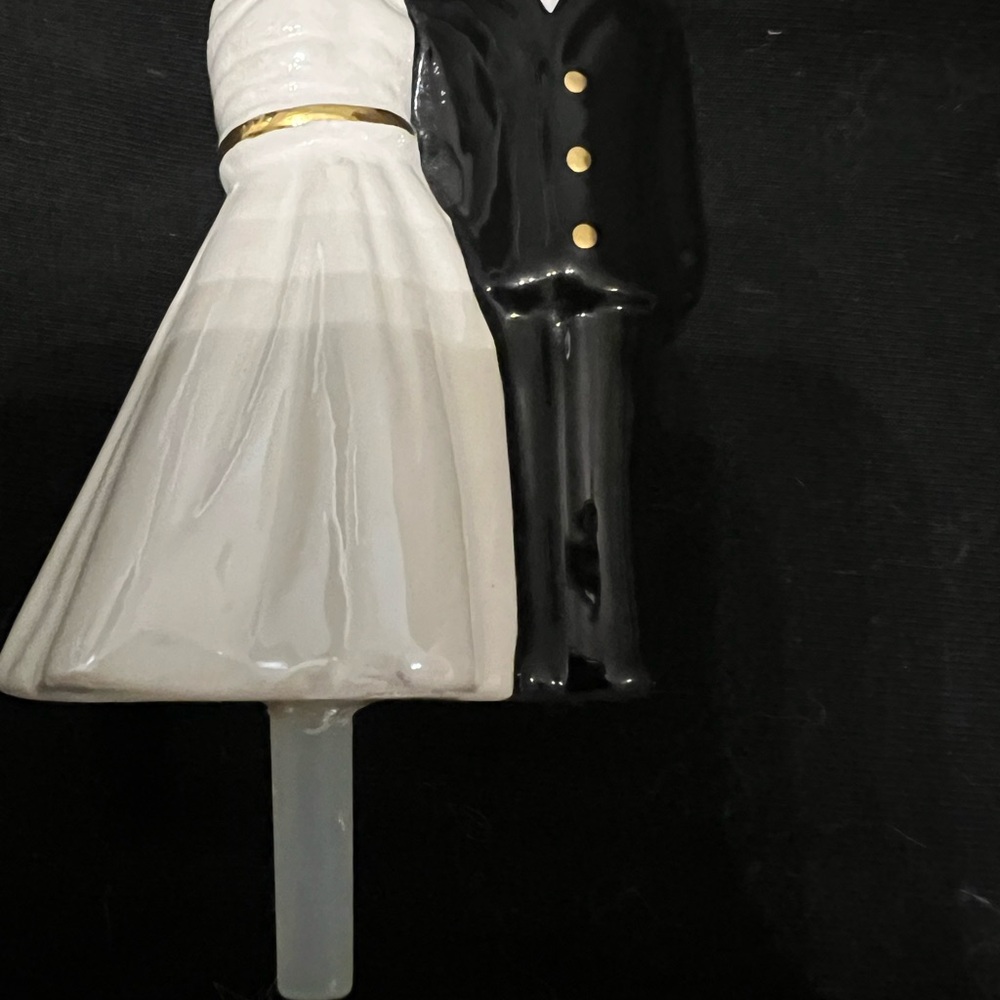 Nora Fleming Bride and Groom mini - Picture 3 of 3
